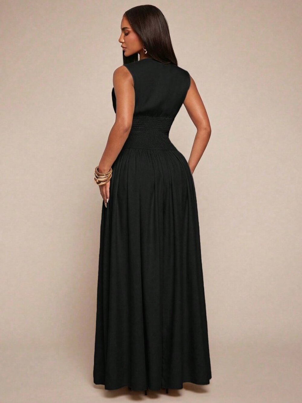 Black Elegant Minimalist Women's Long V-Neck Sleeveless Dress - Picture 2 of 7